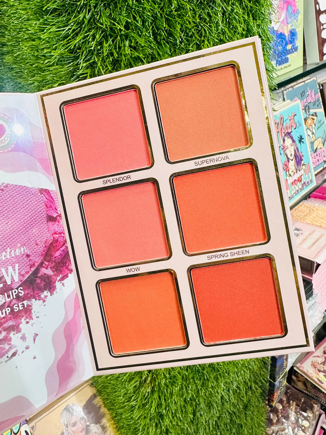 5-in-1 Makeup Book Palette  IGOODGO